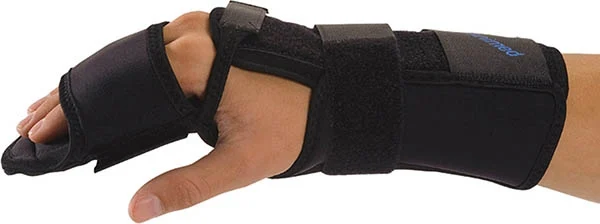 OMNIMED Intrins Plus 4-Fingersch M 15-17cm re schw