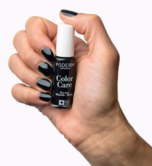 Poderm Vernis Color Care 502 Noir, flacon de 8 ml