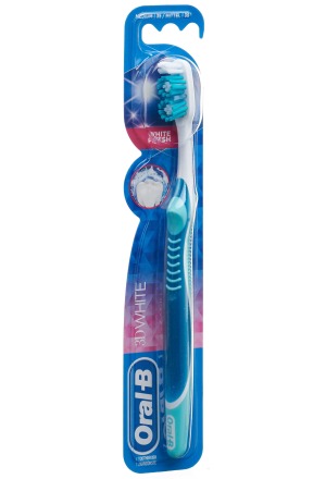 Brosse à dents Oral-B 3D White 35 moyenne tête courte Brosse à dents Oral-B 3D White 35 moyenne tête courte